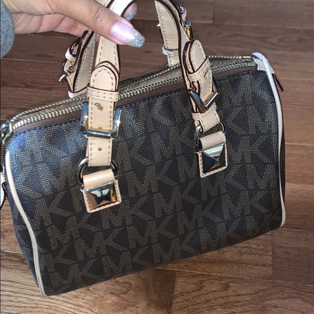 Classic Michael Kors Handbag